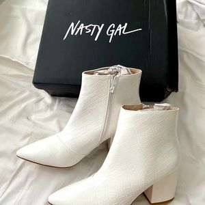 Size 8 Nasty Gal White Faux Croc Booties